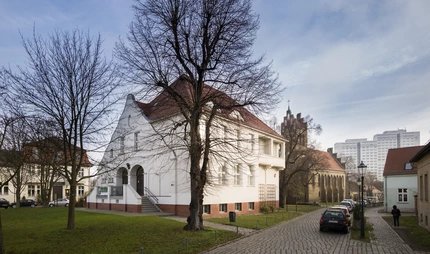 Dorfkirche und Bezirksmuseum Marzahn-Hellersdorf