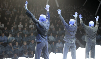 Blue Man Group performance in the Stage Blumax Theatre