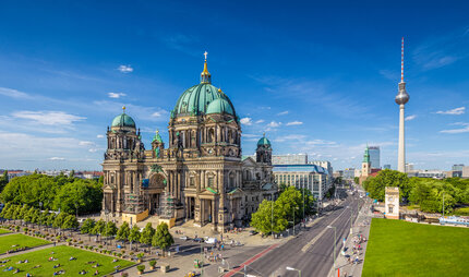 Catedral de Berlín con Lustgarten