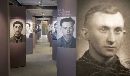 Biografiegang im Dokumentationszentrum NS-Zwangsarbeit in Berlin