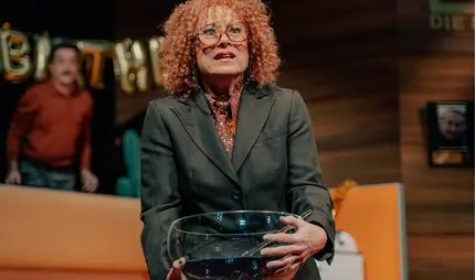 DIE WEIHNACHTSFEIER im Renaissance Theater