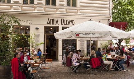 Cafe Anna Blume