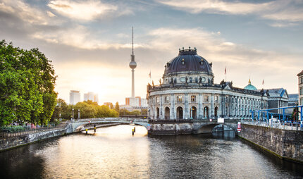 Vista sulla Sprea dell'Isola dei Musei di Berlino