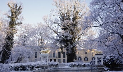 Glienicke Palace in Winter in Berlin