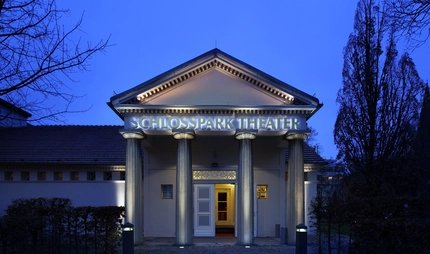 Vista exterior del Schlosspark Theater en Berlín Steglitz