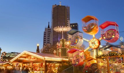 Christmas market at the Kaiser Wilhelm Memorial Church