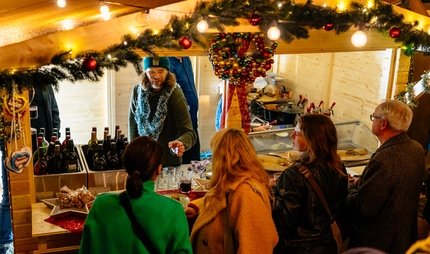 Weihnachtsmarkt beim Weinlobbyist