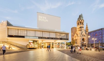 Shopping im Bikinihaus in Berlin Charlottenburg 