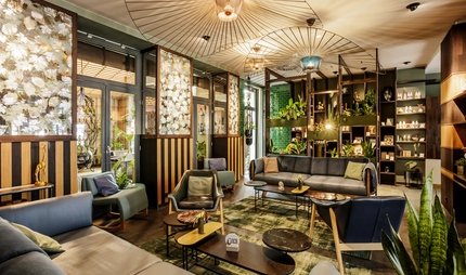 The Circus Hotel, Lobby