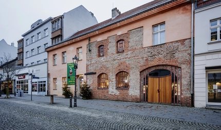 Tourist Info Spandau im Gotischen Haus in Berlin